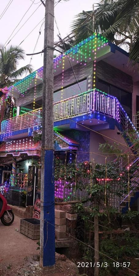 Sarvesh Arundekar Home Stay In Beach Side Ac Room جوكارنا المظهر الخارجي الصورة