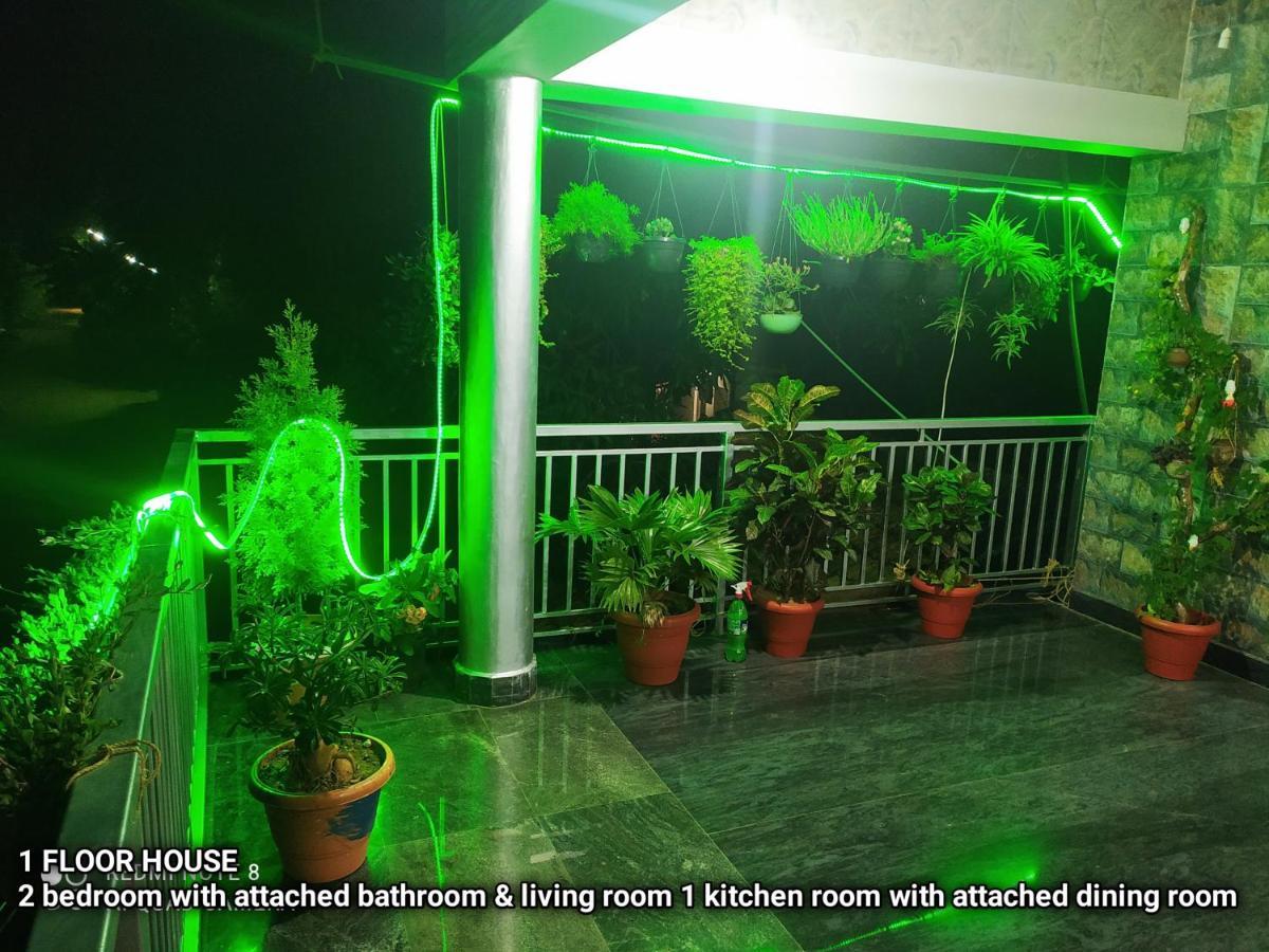 Sarvesh Arundekar Home Stay In Beach Side Ac Room جوكارنا المظهر الخارجي الصورة
